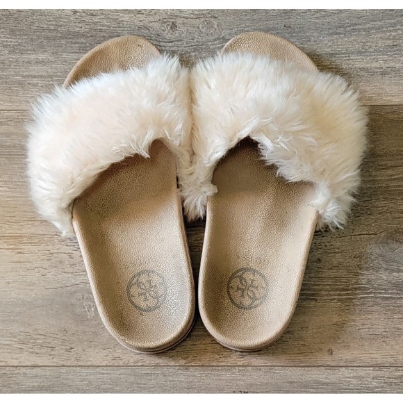 Guess Girls Size 5 Pink Faux Fur Sandals Slides Slippers - Picture 6 of 9